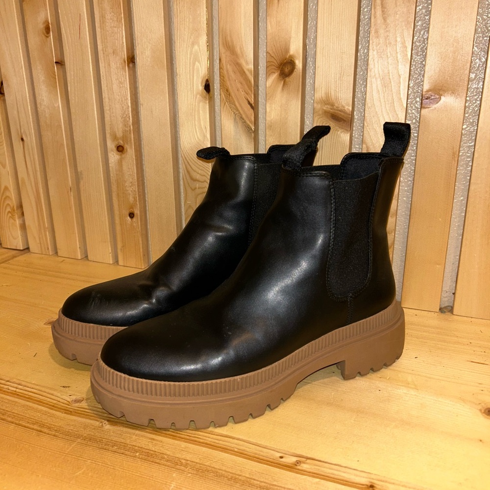 H&M Black Ankle Boots with Brown Soles